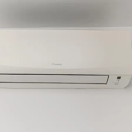 Mountain Views Urban Plaza *