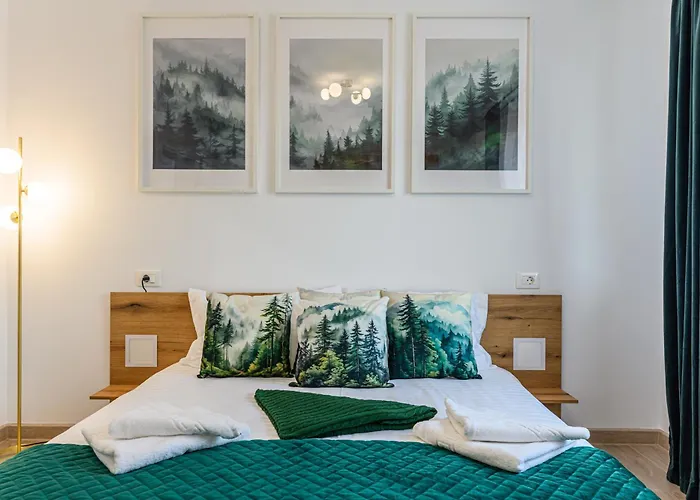 Mountain Views Urban Plaza Apartment Brasov